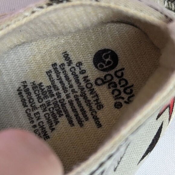 Baby Gear size 6 to 9 Months Arrow Head Print Sneakers Crib Shoes - Picture 5 of 6